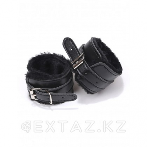 Наручники на меху SM Bondage Black в Казахстане, интернет-аптека Aurma.kz