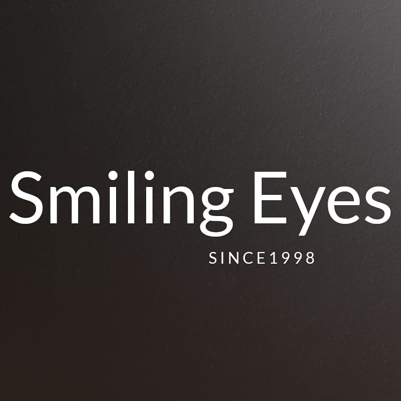 Smiling Eyes, оптика